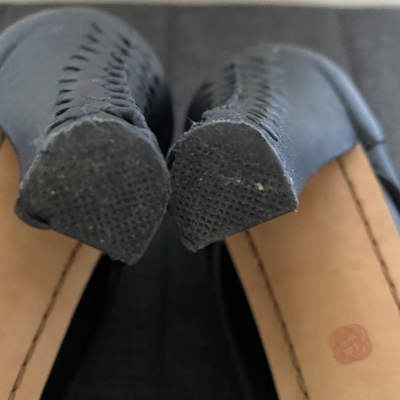 Elliott Lucca  Allesandra Black Leather Woven Open Toe Heels. Sz 10 - Picture 12 of 15